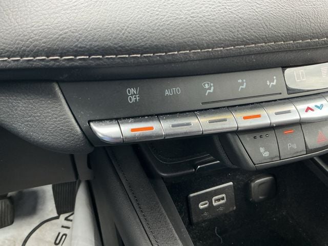 2021 Cadillac XT4 Premium Luxury