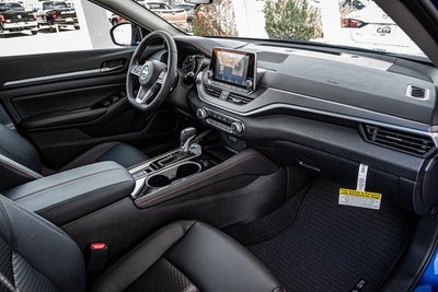 2025 Nissan Altima 2.5 SR