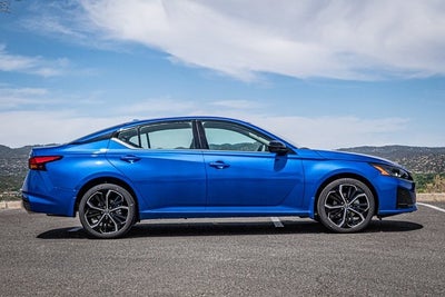 2025 Nissan Altima 2.5 SR