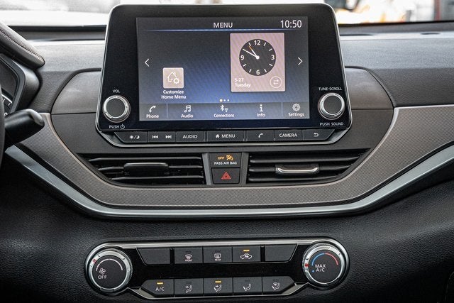 2025 Nissan Altima 2.5 SR