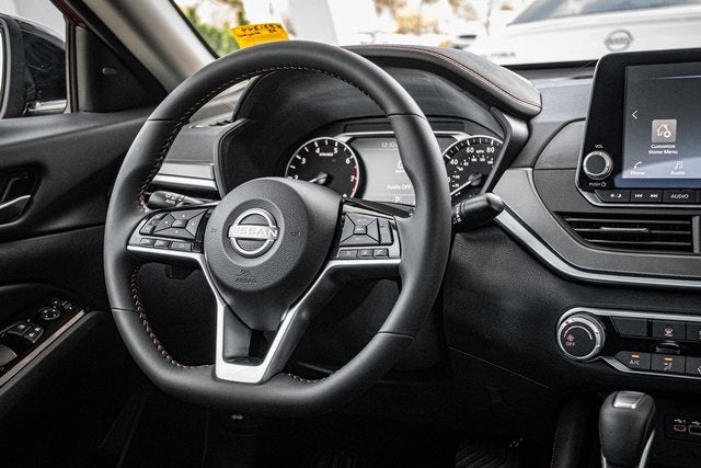 2025 Nissan Altima 2.5 SR