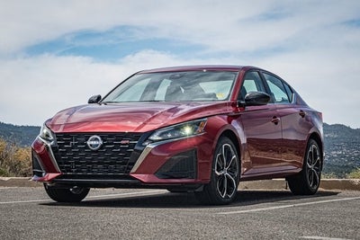 2025 Nissan Altima 2.5 SR