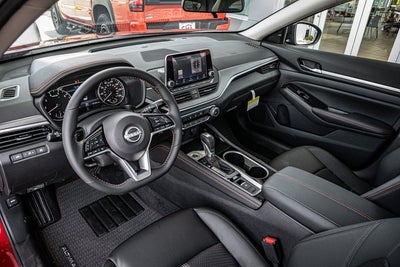 2025 Nissan Altima 2.5 SR