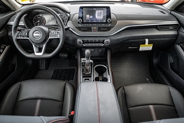 2025 Nissan Altima 2.5 SR