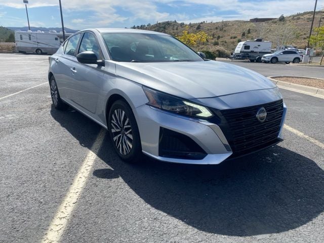 2024 Nissan Altima SV