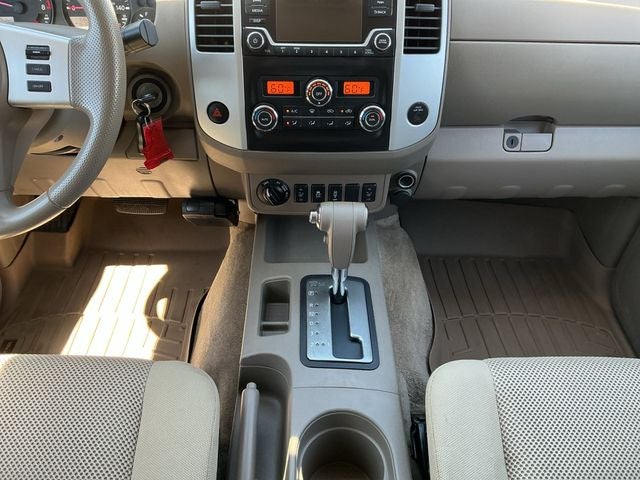 2015 Nissan Frontier SV