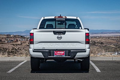 2025 Nissan Frontier SV