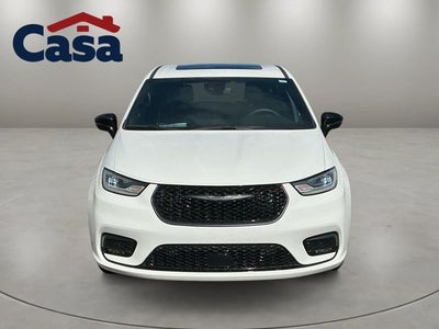 2023 Chrysler Pacifica Hybrid Limited