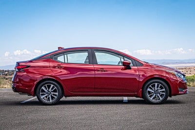 2025 Nissan Versa 1.6 SV