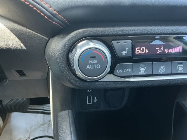 2020 Nissan Versa 1.6 SR