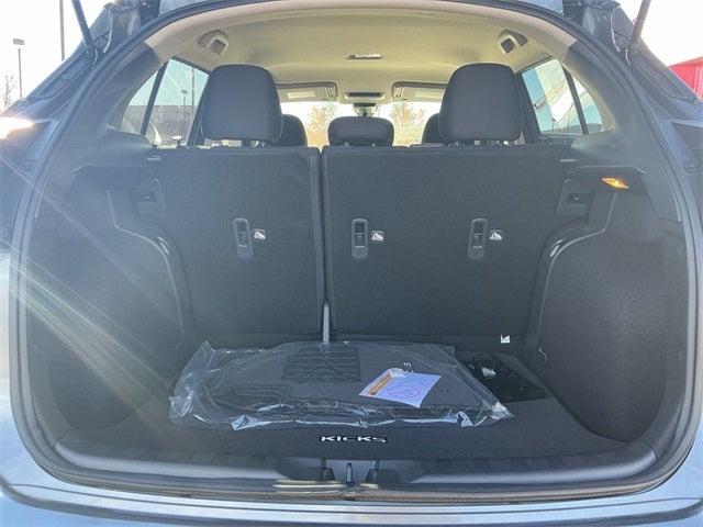 2025 Nissan Kicks Play S