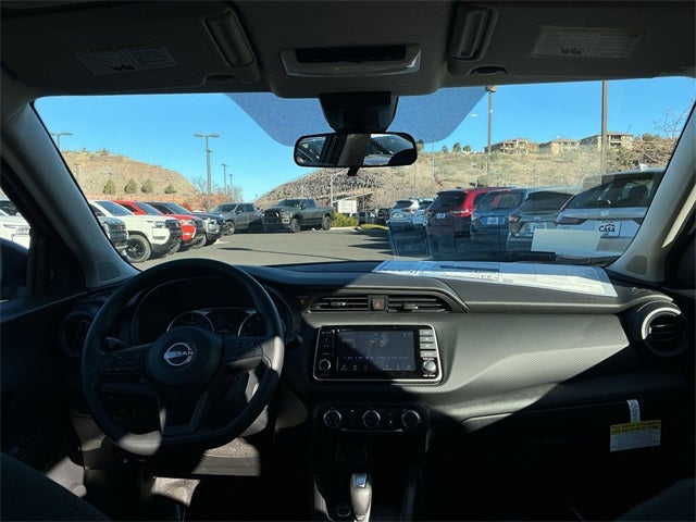 2025 Nissan Kicks Play S