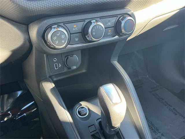 2025 Nissan Kicks Play S