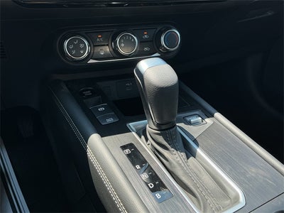 2025 Nissan Kicks SV