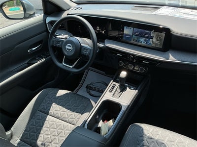 2025 Nissan Kicks SV