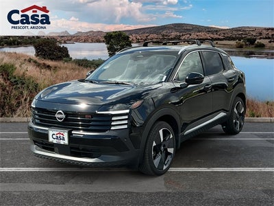 2025 Nissan Kicks SR