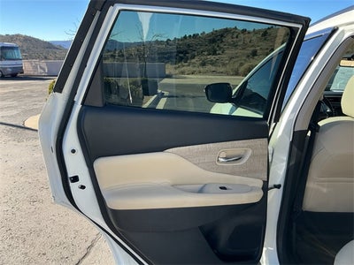 2022 Nissan Murano SV