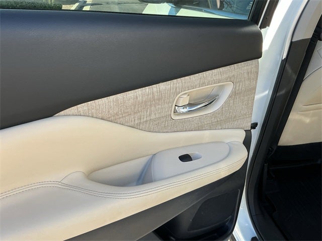 2022 Nissan Murano SV