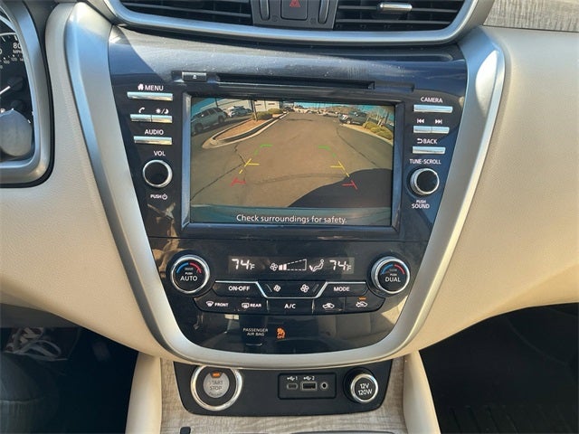 2022 Nissan Murano SV