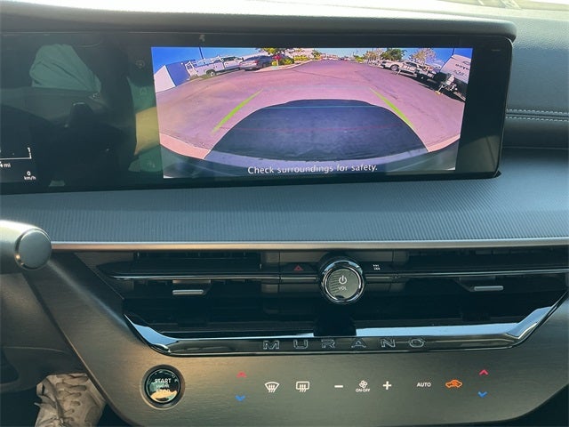 2025 Nissan Murano SV