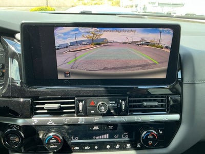 2026 Nissan Pathfinder SV