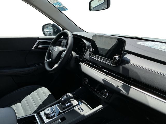 2026 Nissan Rogue Hybrid SL