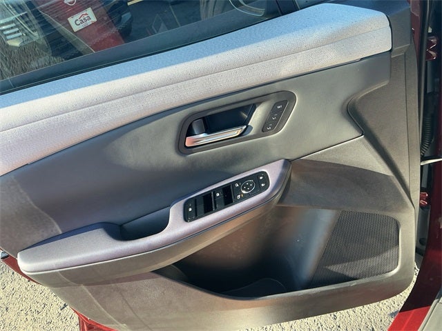 2026 Nissan Leaf PLATINUM+