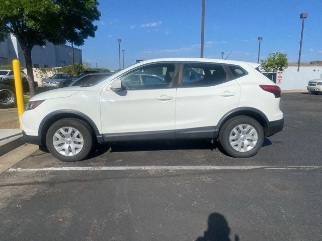 2018 Nissan Rogue Sport S