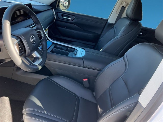 2026 Nissan Armada SV