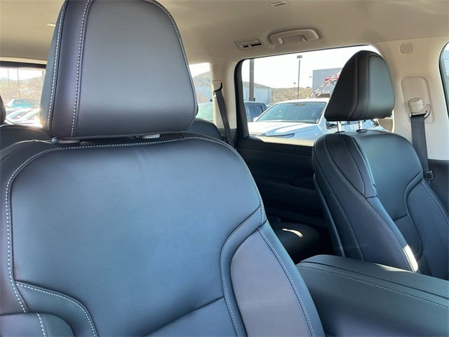 2026 Nissan Armada SV