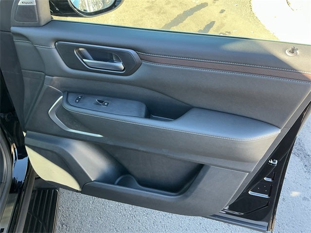 2026 Nissan Armada Platinum