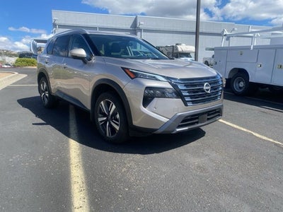 2024 Nissan Rogue SL