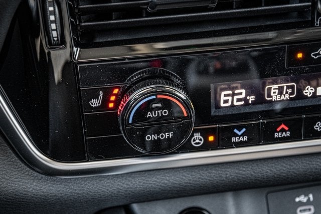 2025 Nissan Rogue SL