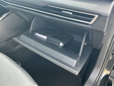 2024 Volkswagen Golf GTI SE
