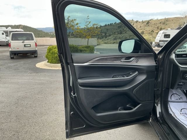 2024 Jeep Grand Cherokee Limited 4x2