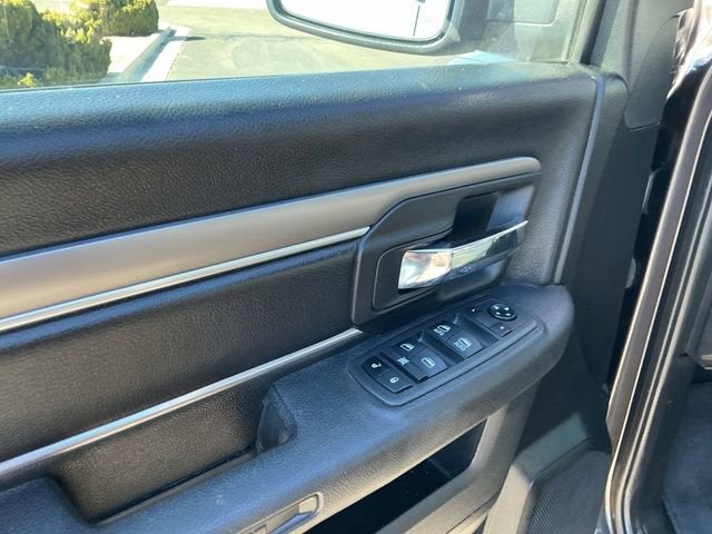 2022 RAM 1500 Classic Warlock Quad Cab 4x2 6'4" Box