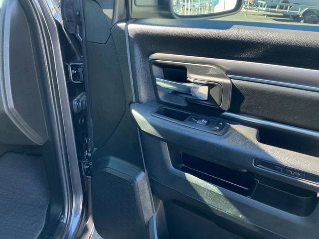 2022 RAM 1500 Classic Warlock Quad Cab 4x2 6'4" Box