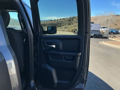 2022 RAM 1500 Classic Warlock Quad Cab 4x2 6'4" Box