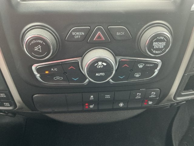 2019 RAM 1500 Classic Big Horn Crew Cab 4x4 5'7" Box