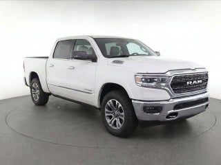 2023 RAM 1500 Limited Crew Cab 4x4 5'7" Box