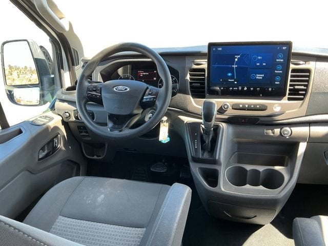 2022 Ford Transit Passenger Wagon XL