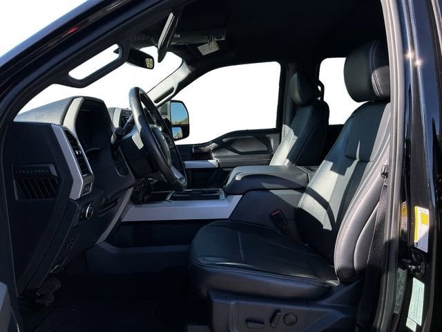 2022 Ford F-350 LARIAT