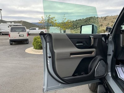 2024 GMC HUMMER EV SUV 3X