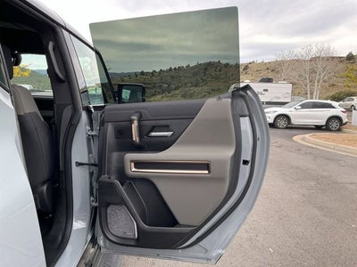 2024 GMC HUMMER EV SUV 3X