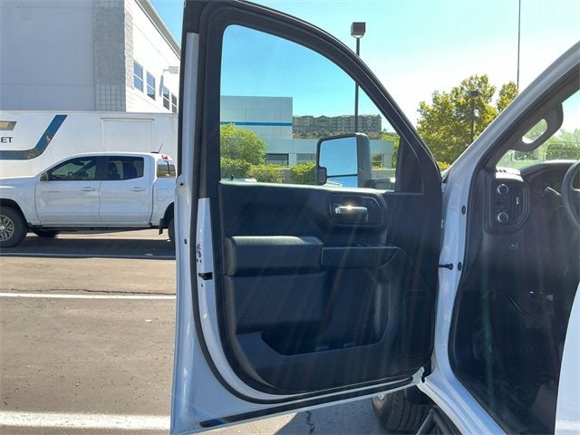 2025 GMC Sierra 2500 HD Pro