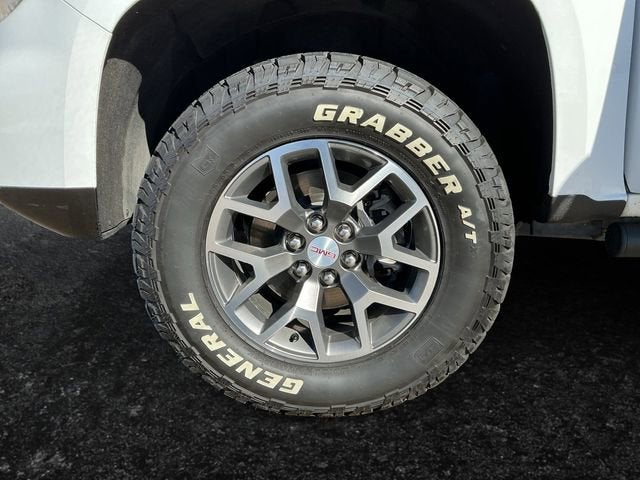 2022 GMC Canyon AT4 - Leather