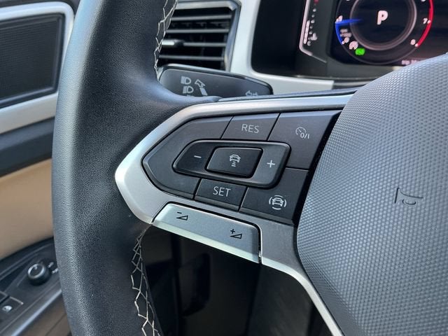 2023 Volkswagen Atlas Cross Sport 2.0T SE w/Technology
