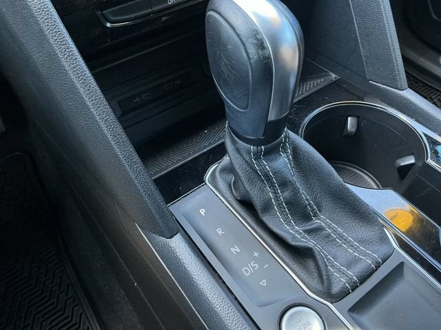 2023 Volkswagen Atlas Cross Sport 2.0T SE w/Technology