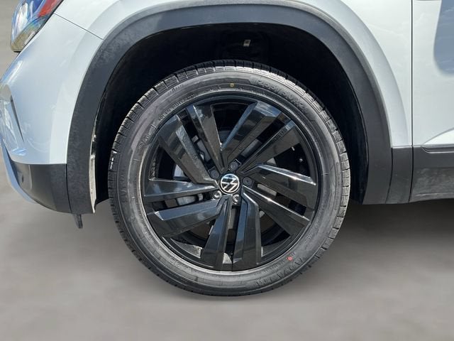 2023 Volkswagen Atlas Cross Sport 2.0T SE w/Technology