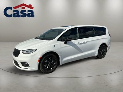 2023 Chrysler Pacifica Hybrid Limited